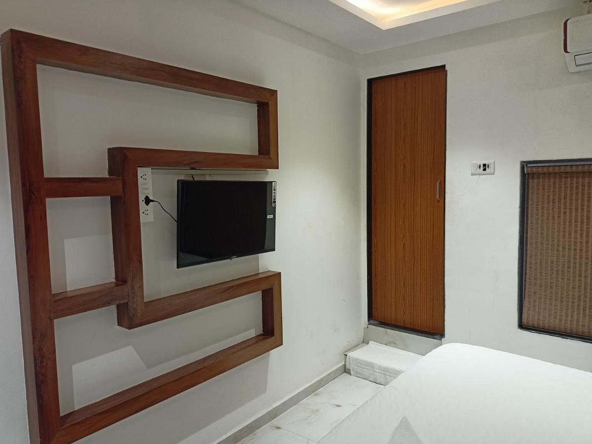 Hotel Palms Residency, Chembur 孟买 外观 照片