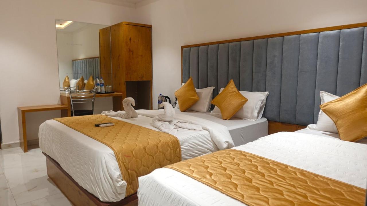 Hotel Palms Residency, Chembur 孟买 外观 照片